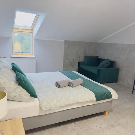 Route 65 Apartment *